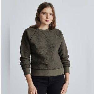 Everlane ReNew fleece crewneck sweatshirt